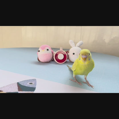 Trash Can Freshener Sticks to any can 30 days of Freshness